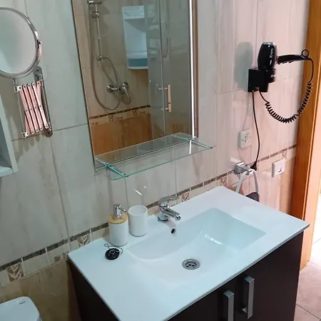 Ocean Breeze Апартаменты